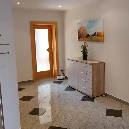 Apartament Tina